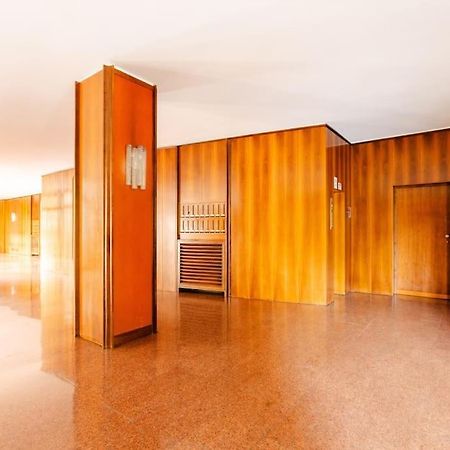 Luxury 1 Bedroom Apartment, Close To San Siro, Fiera And 10 Min Metro To Duomo Mediolan Zewnętrze zdjęcie