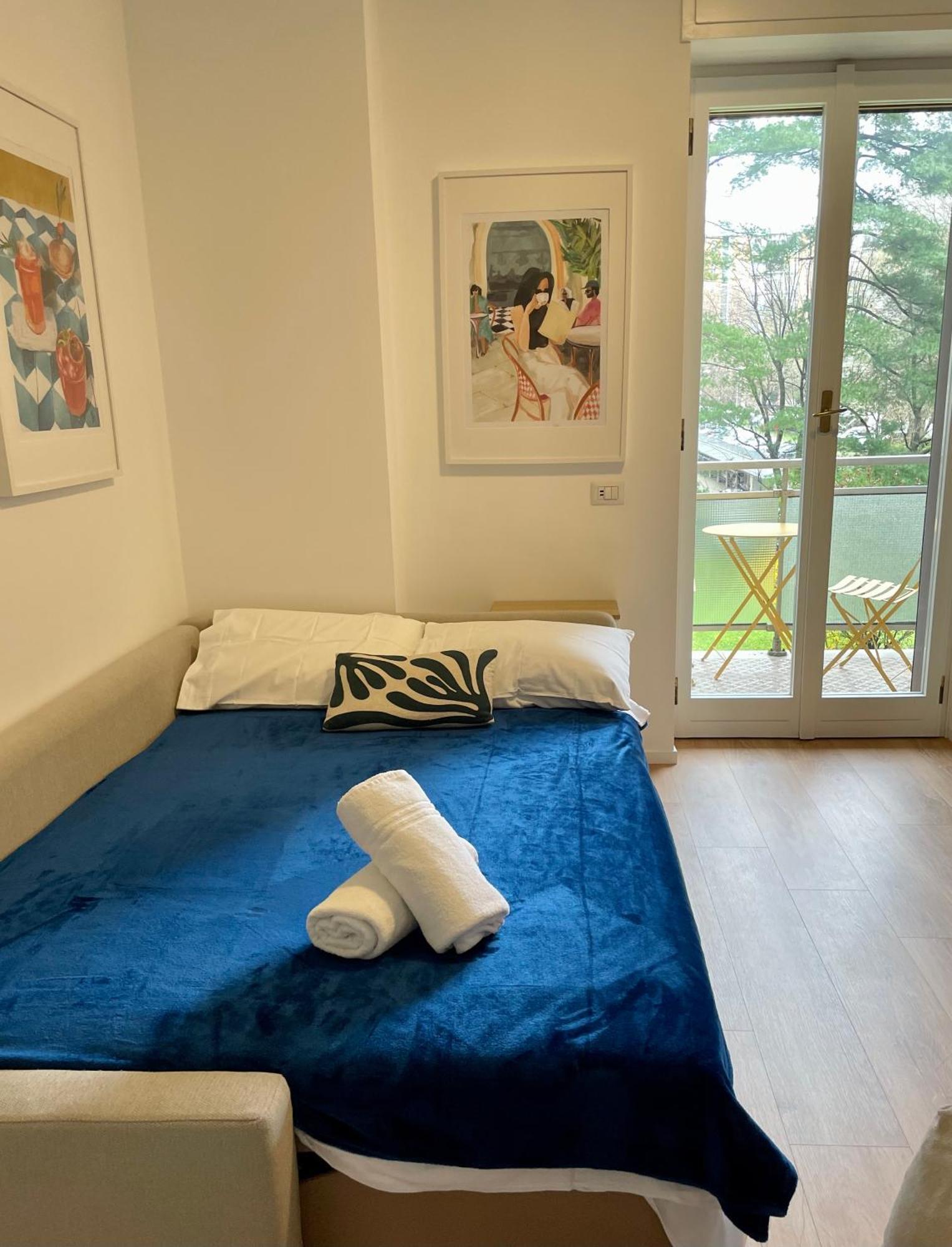 Luxury 1 Bedroom Apartment, Close To San Siro, Fiera And 10 Min Metro To Duomo Mediolan Zewnętrze zdjęcie